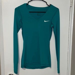 Nike dri-fit long sleeve